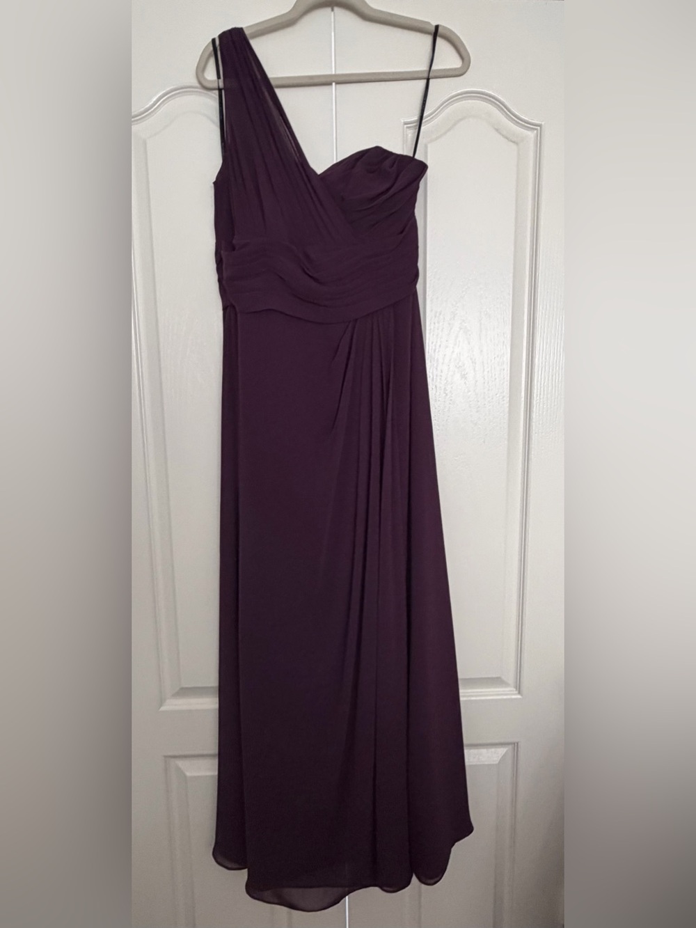 Watters & Watters Plum One-Shoulder Evening Gown Sz 10 - Picture 2 of 3